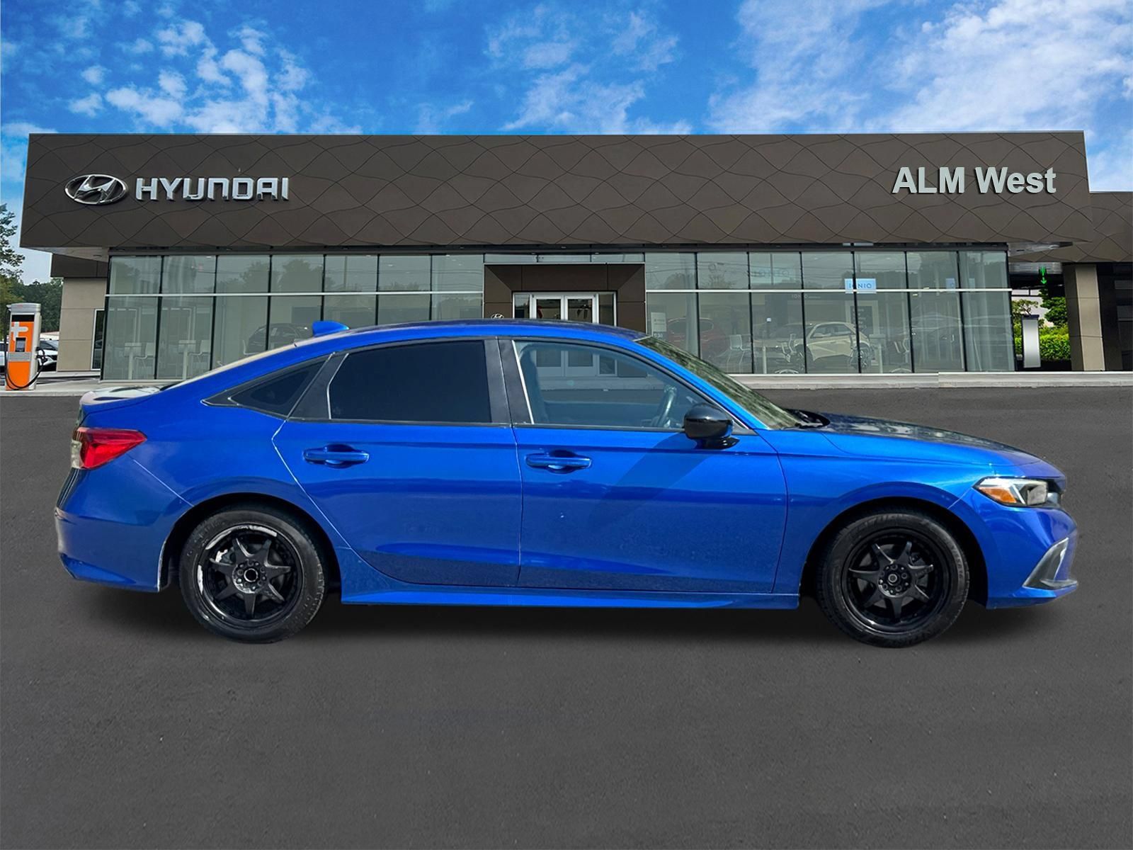 Used 2024 Honda Civic Sport image 4