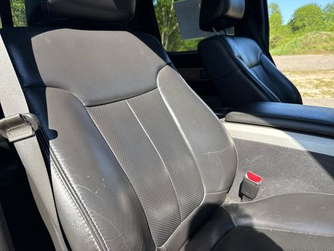 Used 2011 Ford F150 Lariat AWD/4WD image 23