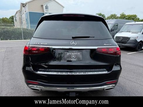 Certified 2026 Mercedes-Benz GLS 450 4MATIC image 8