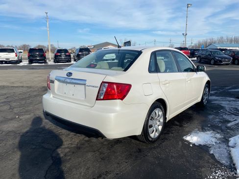 Used 2009 Subaru Impreza 2.5i image 5
