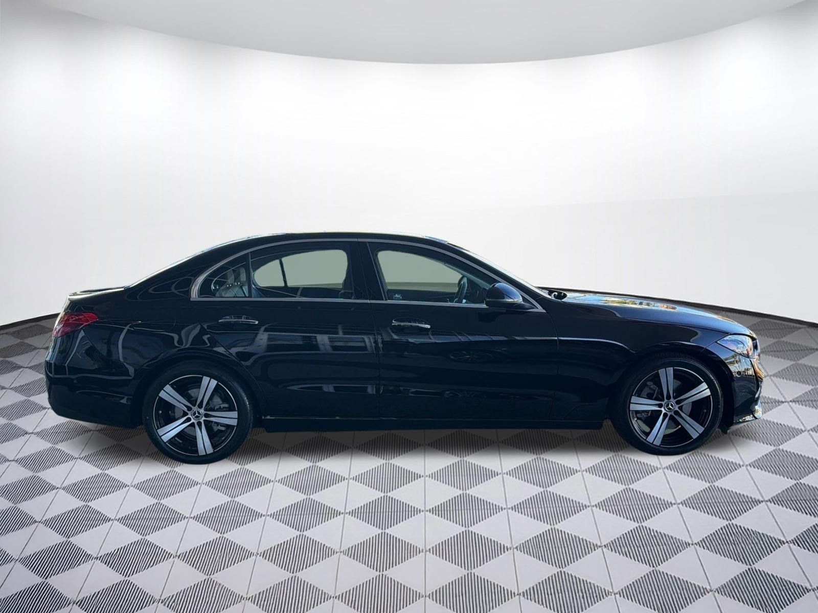 Used 2026 Mercedes-Benz C 300 4MATIC Sedan image 8