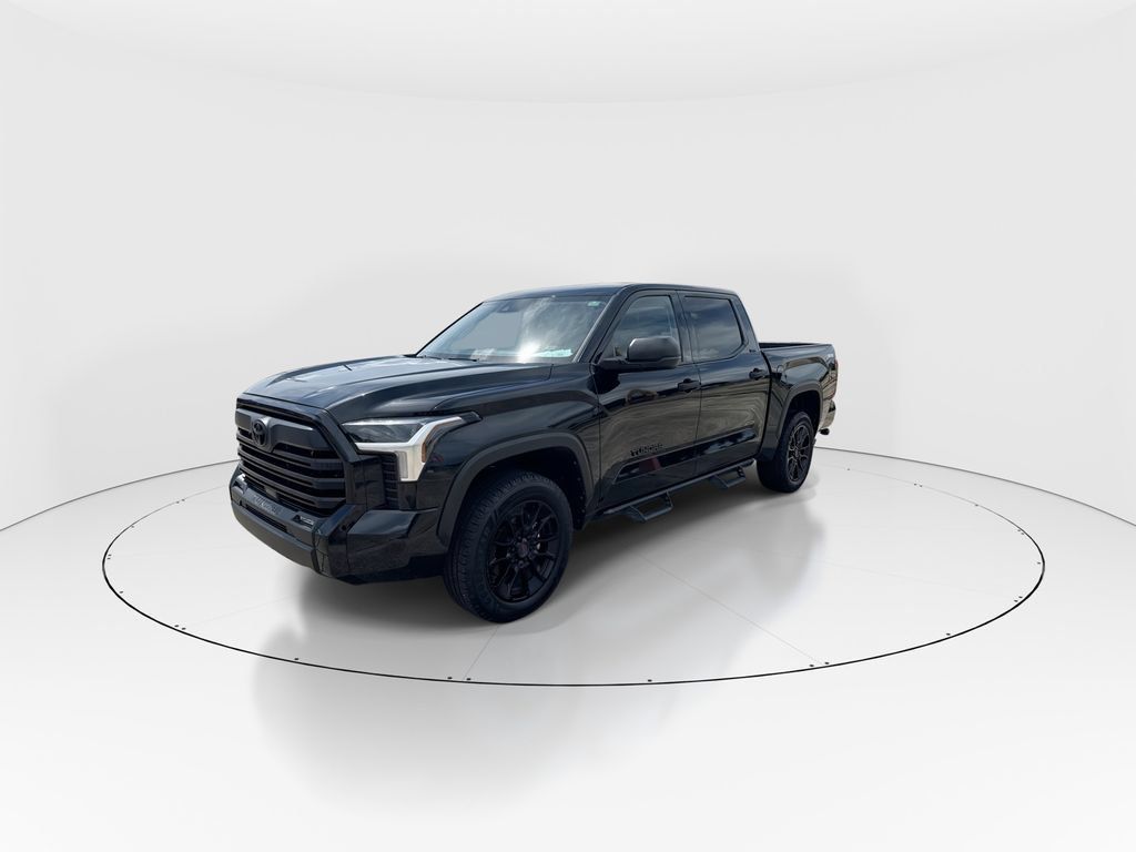 Used 2023 Toyota Tundra SR5 AWD/4WD image 4