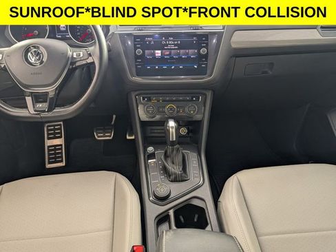 Used 2021 Volkswagen Tiguan SE R-Line w/ 3rd Row Seat Package image 26
