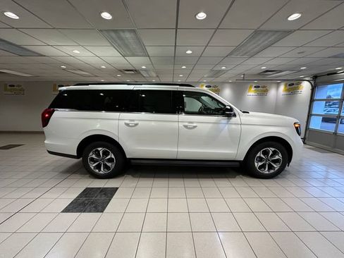 New 2027 Ford Expedition Max Active AWD/4WD image 3