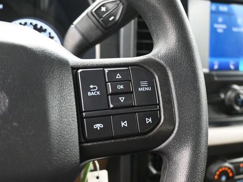 Used 2023 Ford F150 XLT AWD/4WD image 6