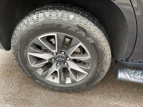 Used 2021 Chevrolet Tahoe Z71 image 38