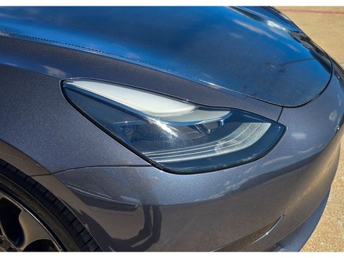 Used 2023 Tesla Model 3 Performance AWD/4WD image 3