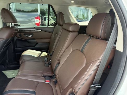 Used 2023 Honda Pilot Elite image 32