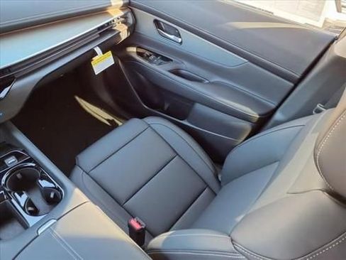 New 2025 Nissan Murano SL image 15