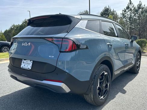 New 2026 Kia Sportage EX image 7