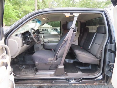 Used 2013 Chevrolet Silverado 1500 W/T AWD/4WD image 14