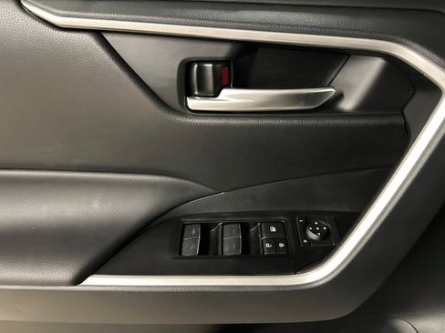 New 2025 Toyota RAV4 XLE image 10