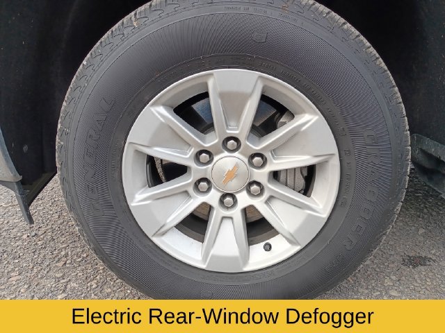 Used 2025 Chevrolet Silverado 1500 LT AWD/4WD image 20