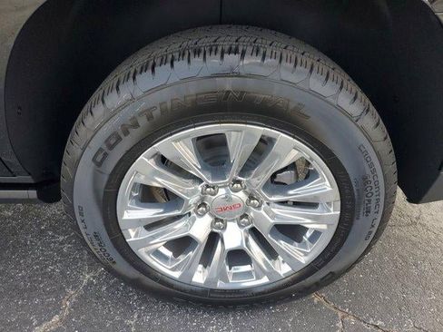 New 2026 GMC Yukon Denali w/ Sun & Power Step Package image 7