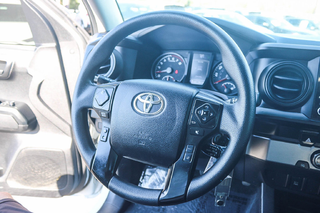 Used 2021 Toyota Tacoma SR RWD image 18