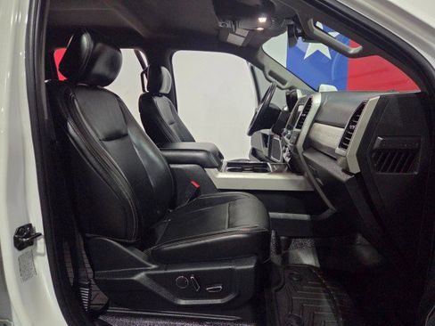 Used 2019 Ford F350 Lariat w/ Lariat Ultimate Package image 8