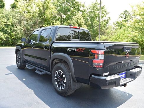 Used 2022 Nissan Frontier PRO-4X AWD/4WD image 9