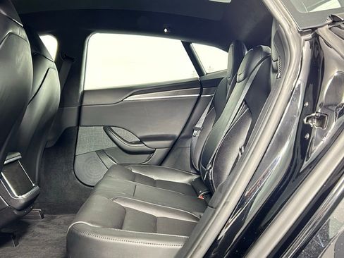 Used 2021 Tesla Model S Plaid image 17