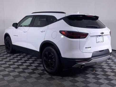 Certified 2024 Chevrolet Blazer LT w/ Convenience Package image 17