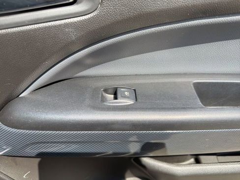 Used 2018 Chevrolet Colorado Z71 image 15