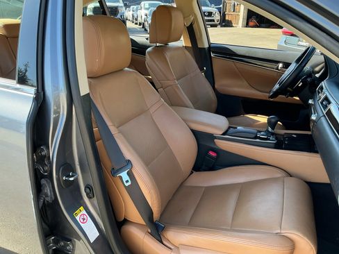 Used 2013 Lexus GS 350 image 21
