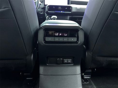 Used 2024 Toyota Land Cruiser image 17