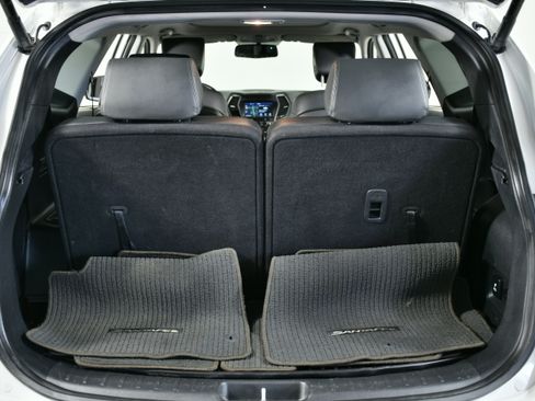 Used 2019 Hyundai Santa Fe XL image 37