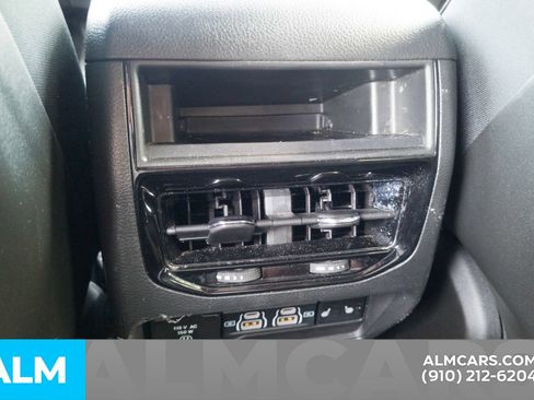 Used 2024 Jeep Grand Cherokee Limited 4xe AWD/4WD image 22