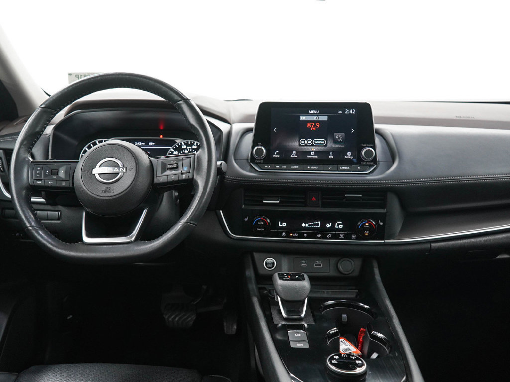 Used 2023 Nissan Rogue SV w/ SV Premium B Package AWD/4WD image 16