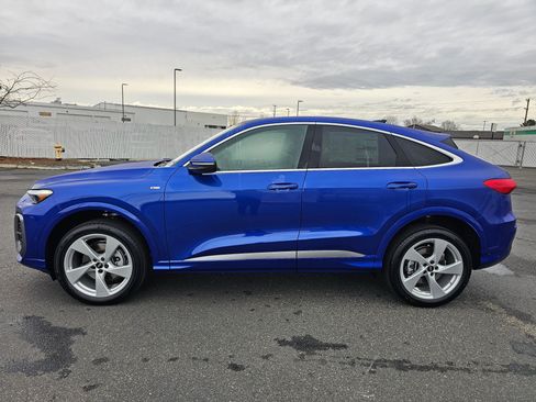 New 2025 Audi Q5 Premium Plus image 3
