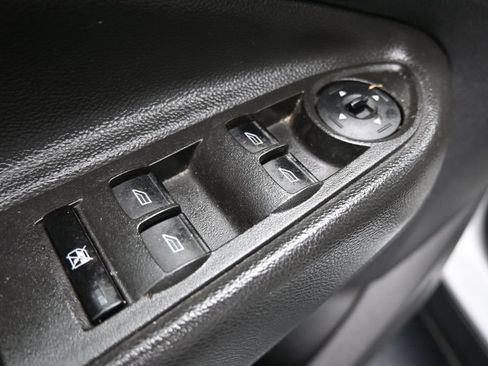 Used 2014 Ford Escape SE FWD image 11