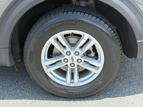 Certified 2020 Ford Explorer XLT AWD/4WD image 22