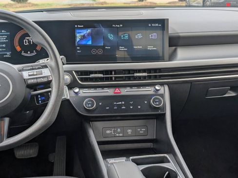 Used 2025 Hyundai Sonata SEL FWD image 15