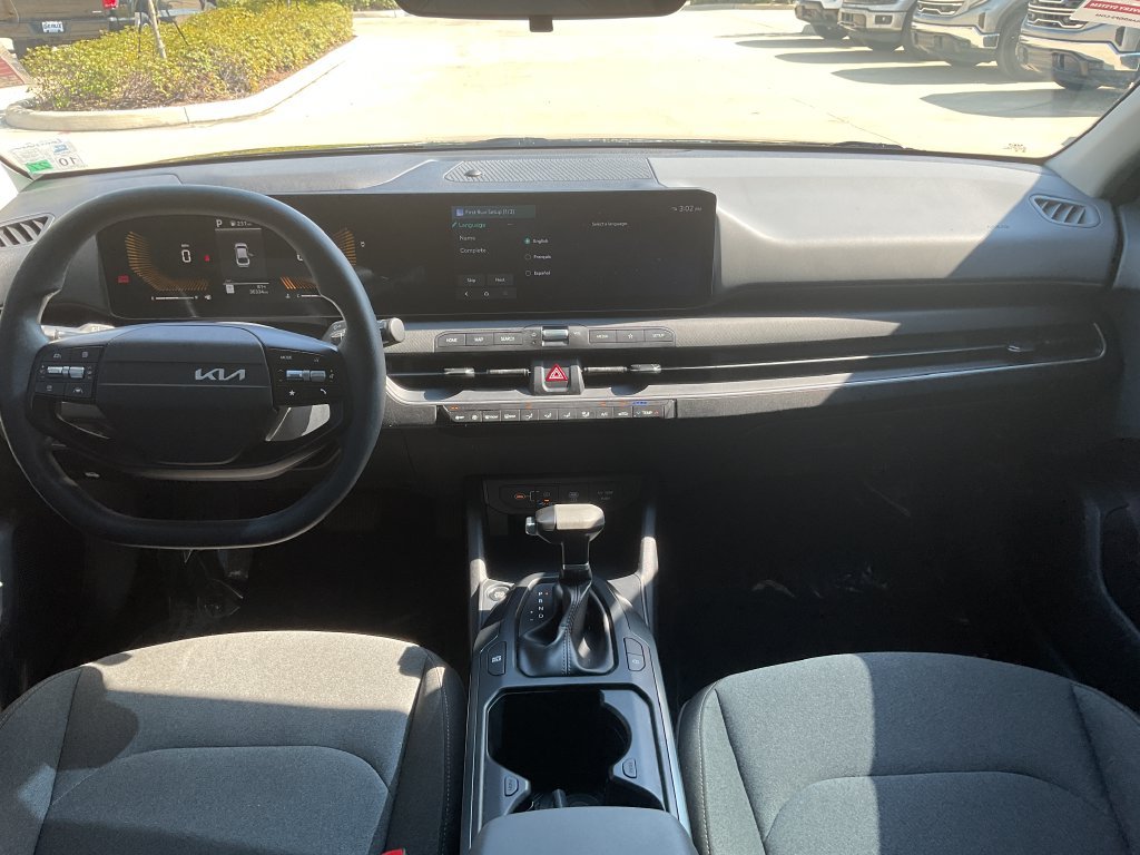 Used 2025 Kia K4 FWD image 19