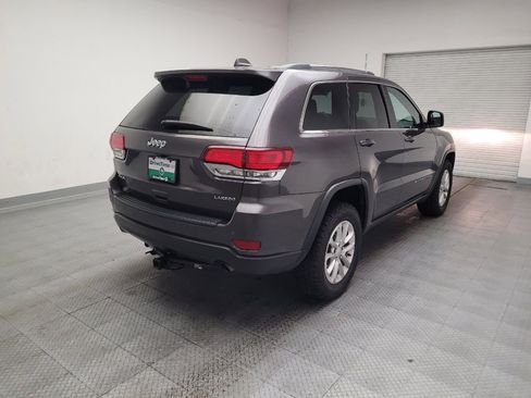 Used 2021 Jeep Grand Cherokee Laredo AWD/4WD image 9