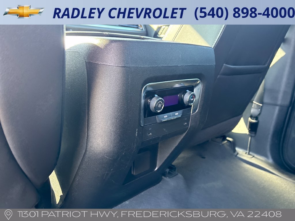 Used 2025 Chevrolet Tahoe LT AWD/4WD image 13