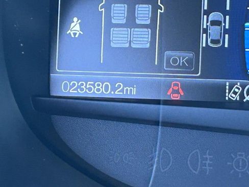 Used 2023 Ford Edge SE image 19