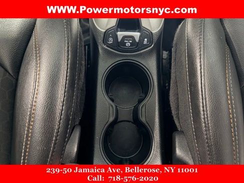 Used 2020 Jeep Compass Latitude AWD/4WD image 38