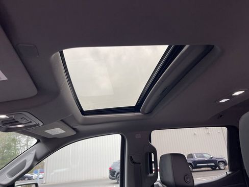 Used 2021 GMC Sierra 1500 SLT w/ SLT Premium Plus Package image 20