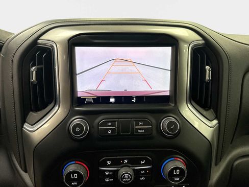 Used 2019 Chevrolet Silverado 1500 LTZ w/ LTZ Premium Package AWD/4WD image 24