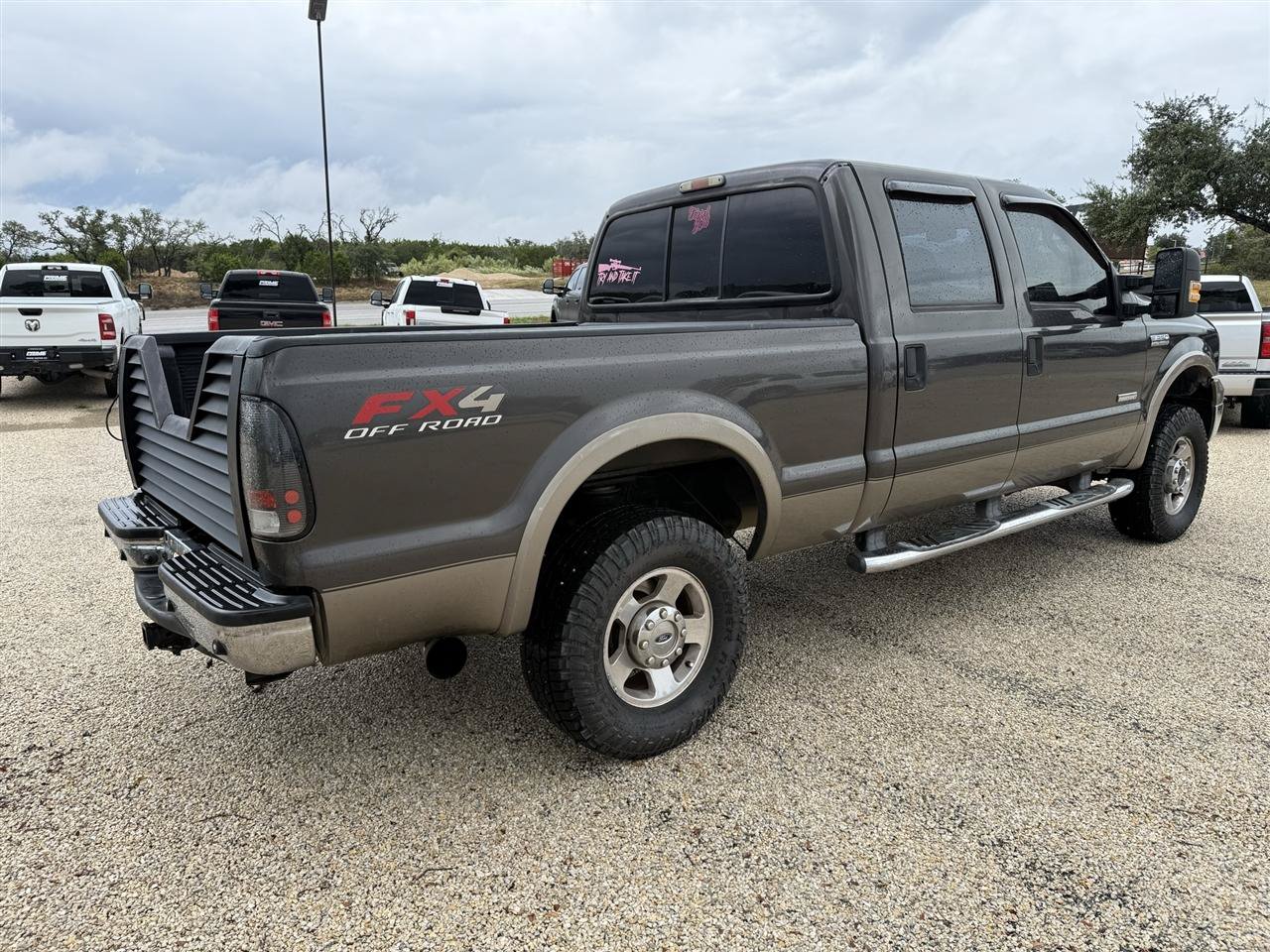 Used 2006 Ford F250 Lariat AWD/4WD image 3
