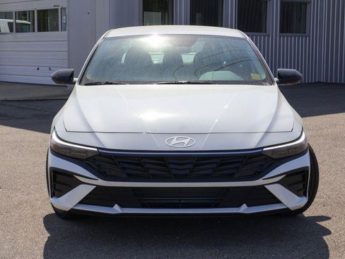 New 2026 Hyundai Elantra Sport image 27