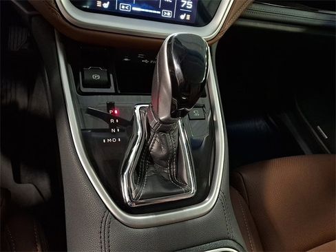 Certified 2021 Subaru Outback Touring XT image 15