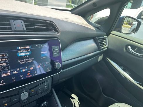 Used 2025 Nissan Leaf SV Plus FWD image 21