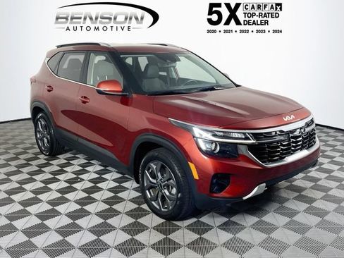 Used 2024 Kia Seltos S AWD/4WD image 1