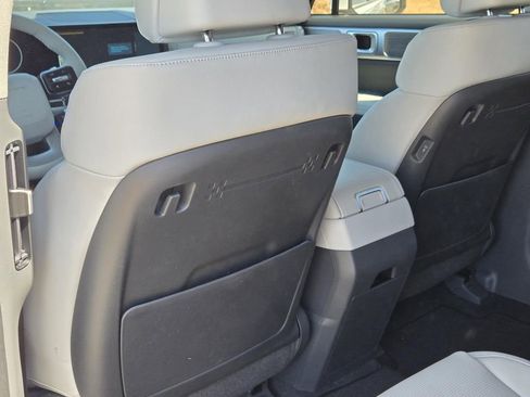New 2026 Hyundai Santa Fe Limited FWD image 17