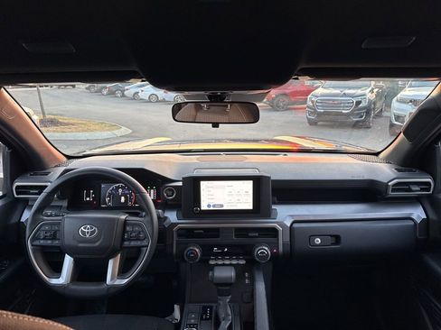 Used 2025 Toyota 4Runner SR5 image 24