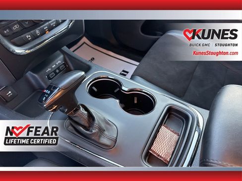Used 2020 Dodge Durango GT image 35