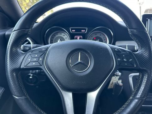 Used 2014 Mercedes-Benz CLA 250 image 22