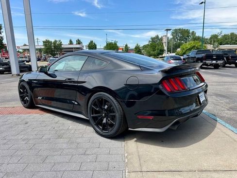 Used 2017 Ford Mustang GT Premium w/ Black Accent Package RWD image 5